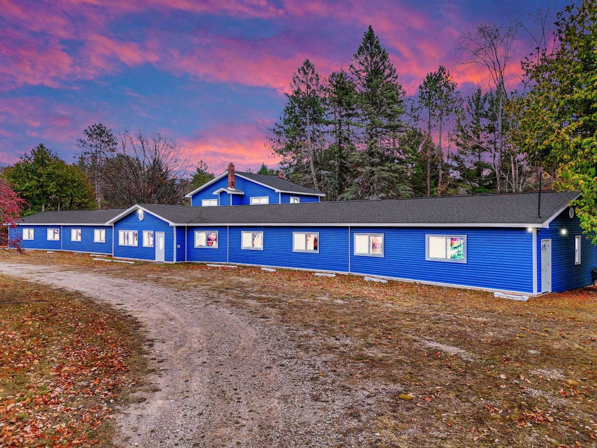 The Blue Anchor Unit #8 Motel Хоутън Лейк Екстериор снимка